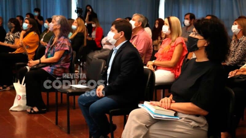 Capacitarán a equipos de Salud Pública de la provincia sobre derechos sexuales y reproductivos 6 12 - presentacion de capacitacion 7 - 11