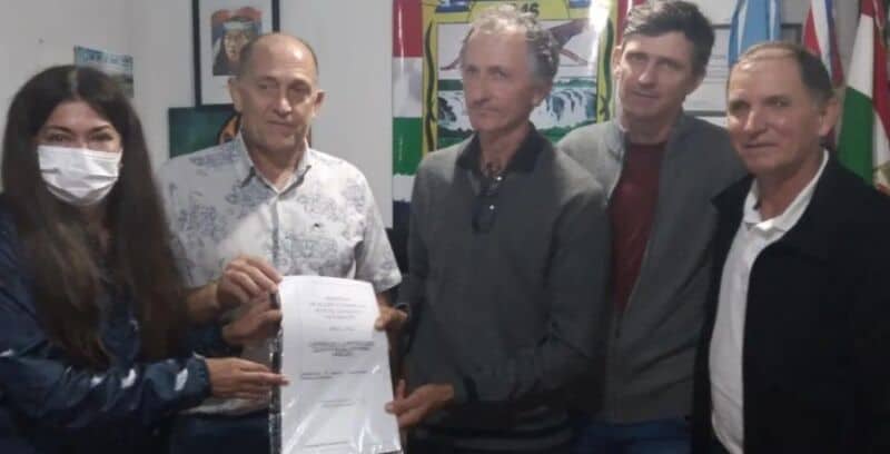 Entregaron matrícula habilitante a cooperativa de El Soberbio
