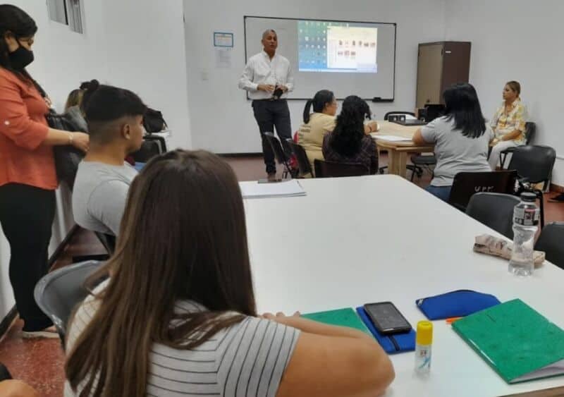 Comenzaron los talleres sobre Derechos y Garantías Constitucionales en establecimientos educativos de Posadas