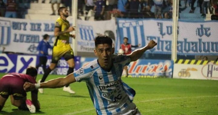 Federal A: Crucero perdió 4-1 frente a Racing en Córdoba por la fecha 3