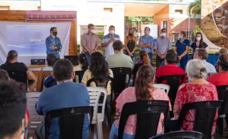 Capacitaron en manipulación de alimentos a emprendedores y productores de Posadas