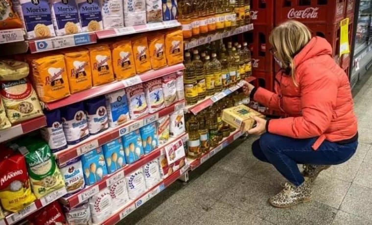 Afirman que la inflación de abril se ubicaría por encima del 4% en Argentina