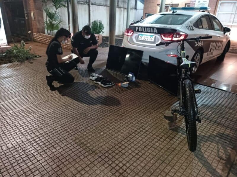 Posadas: intentó esconder elementos robados en la casa de un amigo y lo demoraron