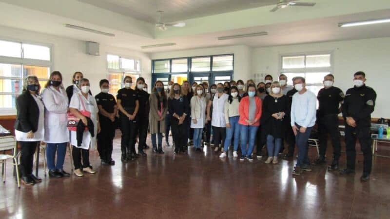 San José: realizaron un operativo integral el “Hogar de Día en Tu Barrio” 3 6 - Operativo el Hogar en Tu barrio en San Jose 6 - 5