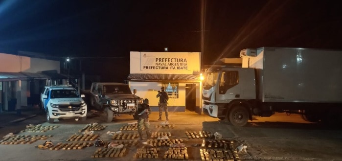 Prefectos incautaron cargamento de marihuana valuado en más de 40 millones de pesos en Itá Ibaté