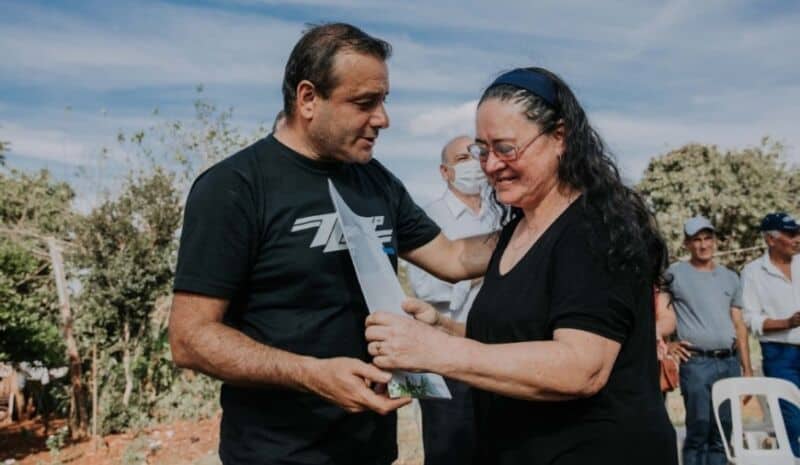 Entregaron títulos de propiedad a más de 40 familias de San Pipó 3 6 - Titulos 2 - 5