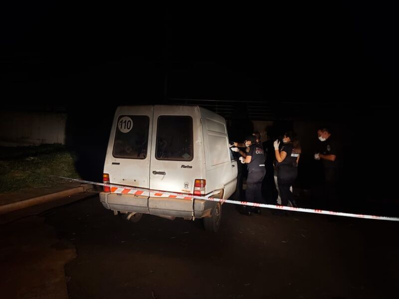 Intensa persecución en Posadas terminó con un detenido, armas y un vehículo secuestrados 2 4 - Vehiculo secuestrado - 3