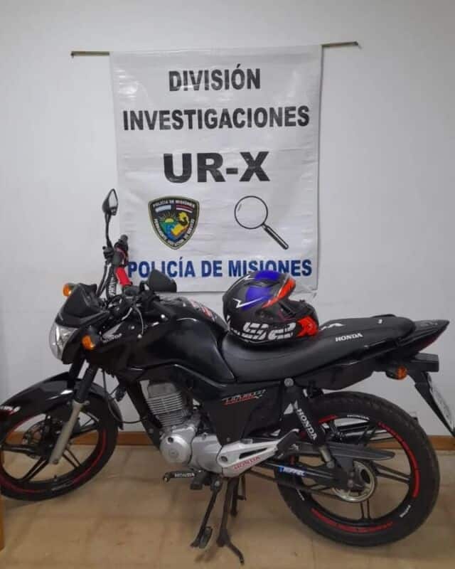 Detuvieron a un joven por robar dinero de una verdulería y una moto a un empleado de una fábrica posadeña 4 8 - WhatsApp Image 2022 04 03 at 12.51.40 AM 1 - 7
