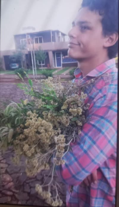 Buscan a un adolescente de 17 años de Alem 1 2 - WhatsApp Image 2022 04 20 at 11.15.05 AM - 1