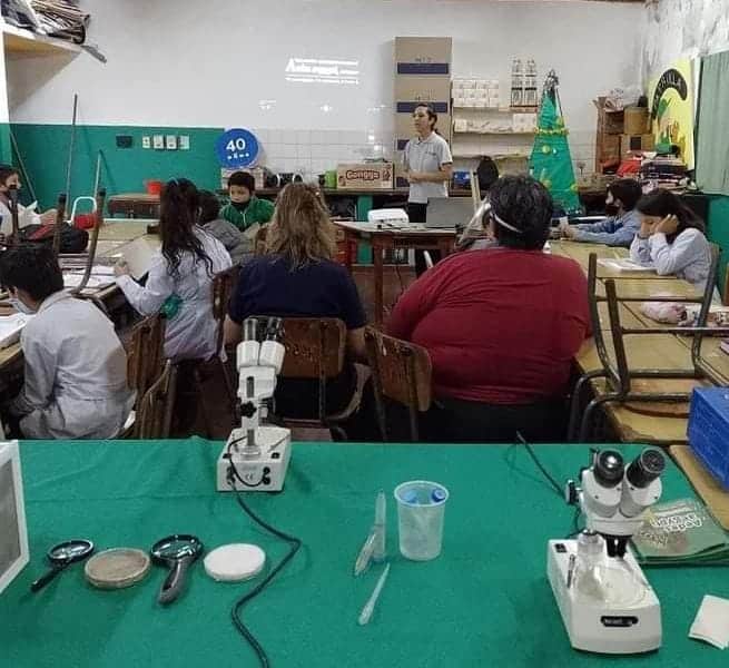 Mediante charlas educativas implementan medidas para prevenir los criaderos del Aedes aegypti 3 6 - charlas dengue 1 - 5