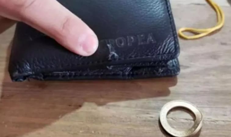Córdoba: recibió un disparo y una moneda de dos pesos le "salvó la vida"