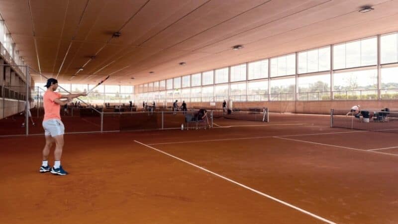 Nadal reinicia sus entrenamientos con Roland Garros como objetivo