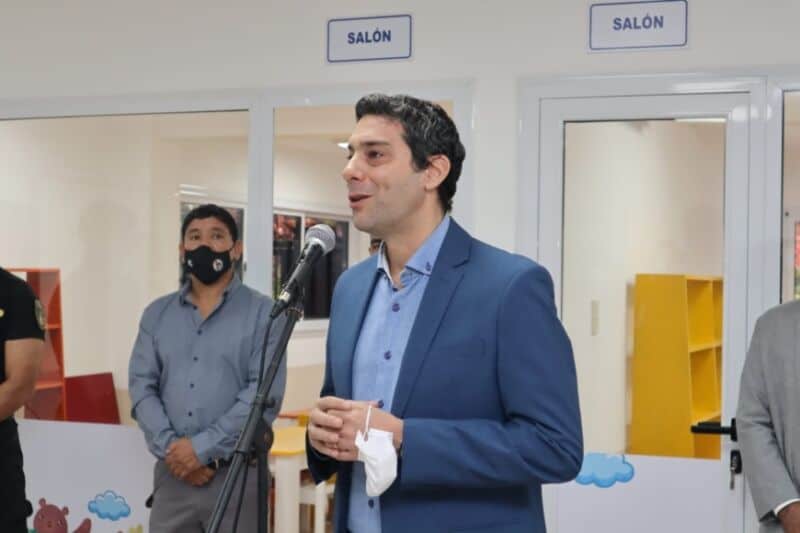 Inauguraron el instituto educativo del Círculo de Suboficiales de la Policía 2 4 - perez 1 - 3