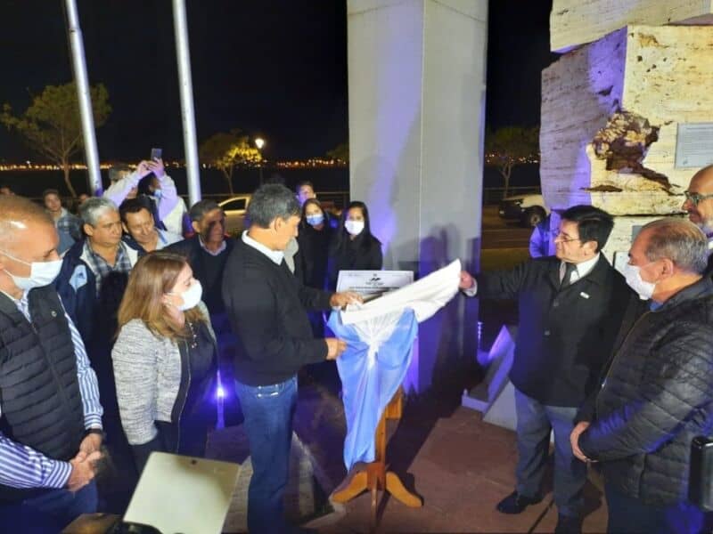 Stelatto: "Tenemos que homenajear todos los días a los héroes de Malvinas" 1 2 - posadas malvinas 6 - 1