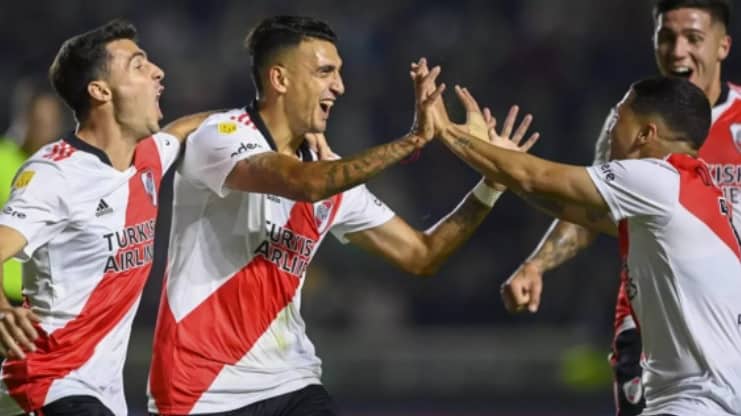 River le ganó a Banfield por una polémica decisión del VAR