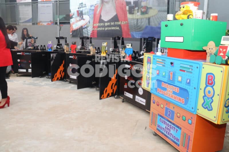 Lanzaron el Ecosistema de Educación Disruptiva y la 5º Entrega de Box Maker a instituciones privadas de la provincia 5 10 - robotica viernes 5 - 9