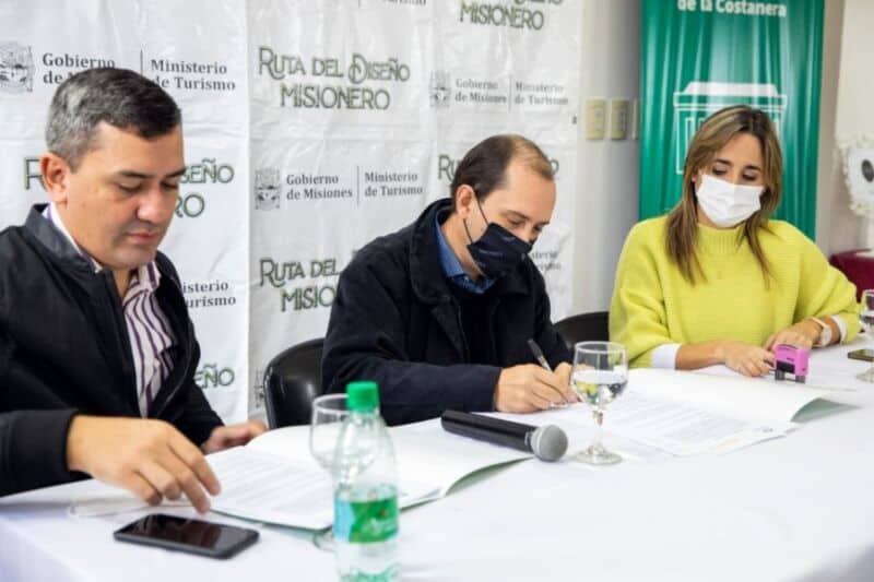 Turismo y el Parque Industrial firmaron convenio para potenciar la Ruta del Diseño Misionero