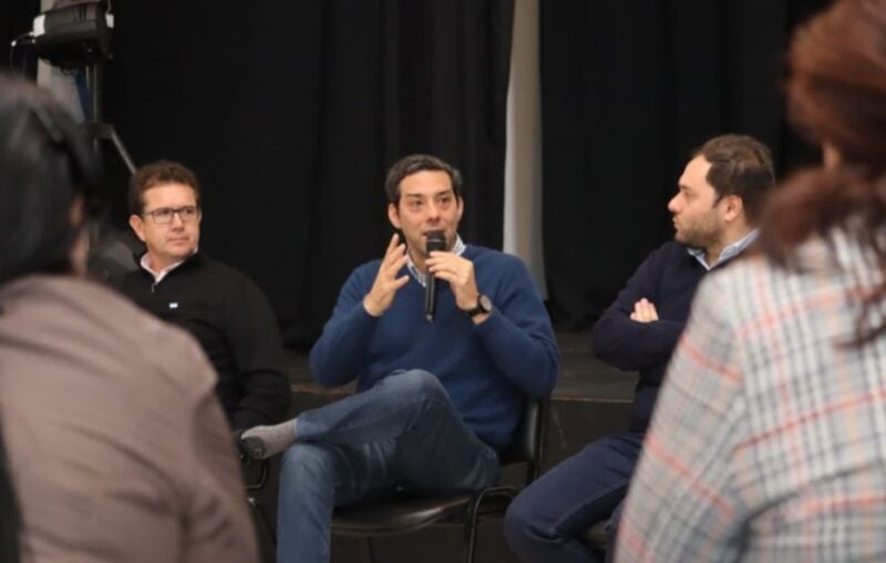 Marcelo Pérez se reunió con vecinos e integrantes de los Foros de Seguridad en San Vicente