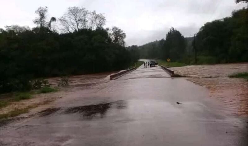 Cerraron el puente sobre el arroyo Cuñá Pirú en la ruta 223