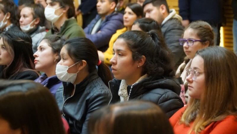 El filósofo Alejandro Piscitelli brindó una charla en la Legislatura misionera 4 8 - charla 3 - 7