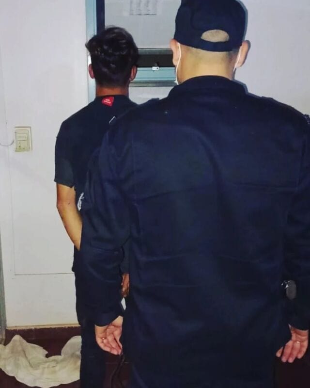 Operativos nocturnos en Posadas: detuvieron a cuatro sospechosos en distintos procedimientos 4 8 - detenudis 4 - 7