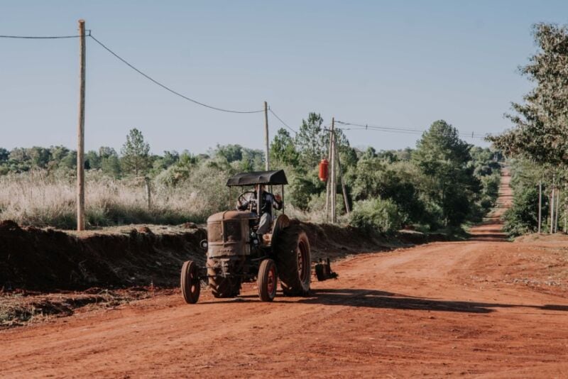 Azara: Herrera supervisó los avances de obra hídrica que beneficiará a 800 familias 3 6 - obras azara 1 - 5
