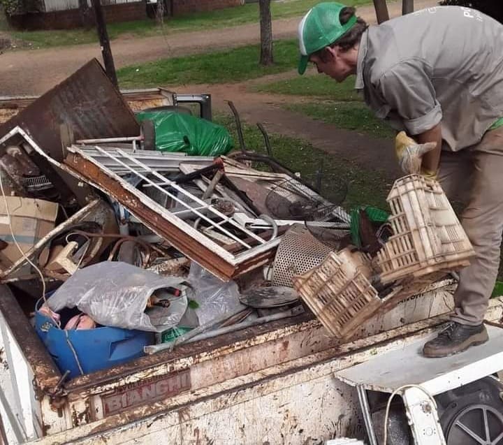 Realizarán operativo de saneamiento ambiental en Dolores Sur: participarán más de 60 agentes 2 4 - operativo municipal 2 - 3