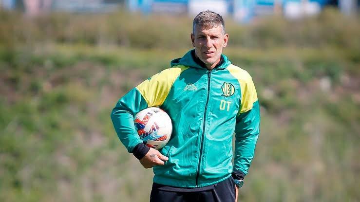 Palermo renunció y dejó de ser el técnico de Aldosivi