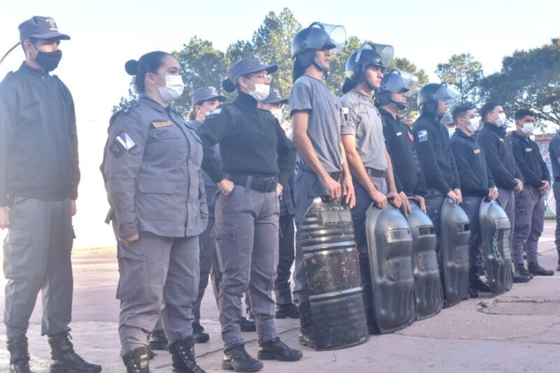 Penitenciarios realizaron un simulacro de incendio y evacuación en la Correccional de Menores 8 16 - simulacro penitenciaria 2 - 15