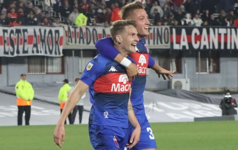 Tigre pisó fuerte en el Monumental y eliminó a River de la Copa de la Liga