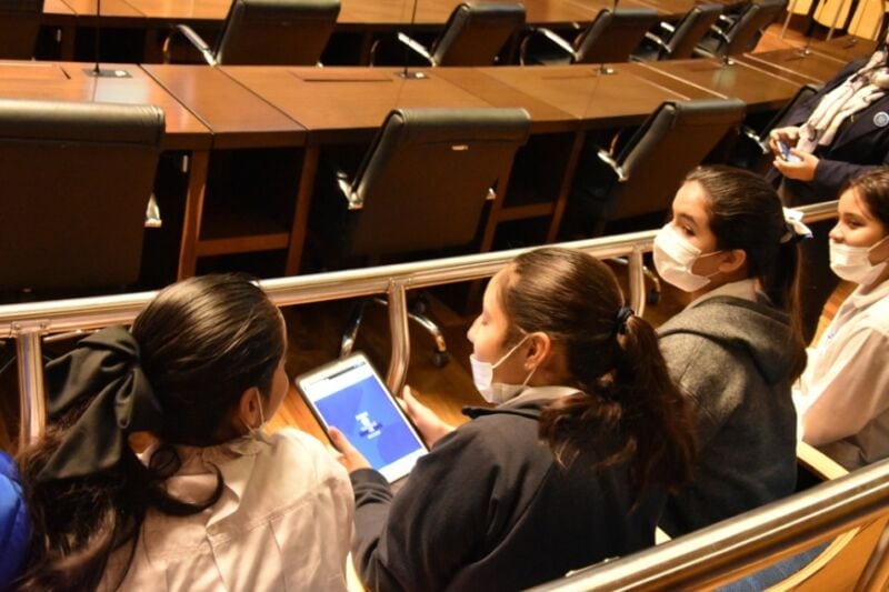 Niños y niñas recomiendan la experiencia de visitar el Poder Legislativo 2 4 - visita poder legislativo 2 - 3