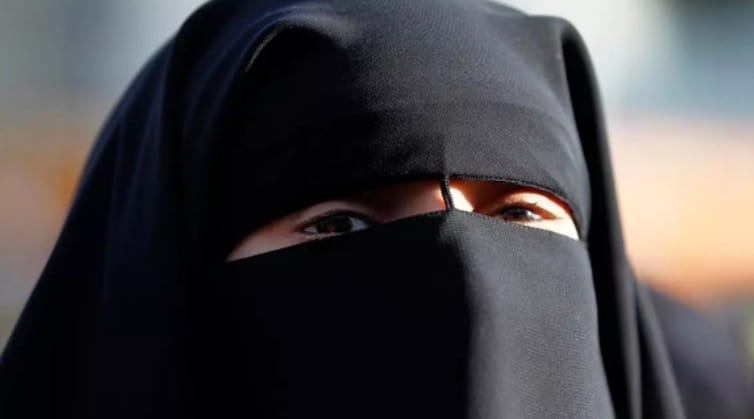 Talibanes decretaron uso obligatorio del burka en lugares públicos de Afganistán