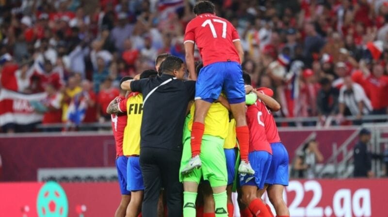 Costa Rica venció 1-0 a Nueva Zelanda y clasificó al Mundial de Qatar 2022