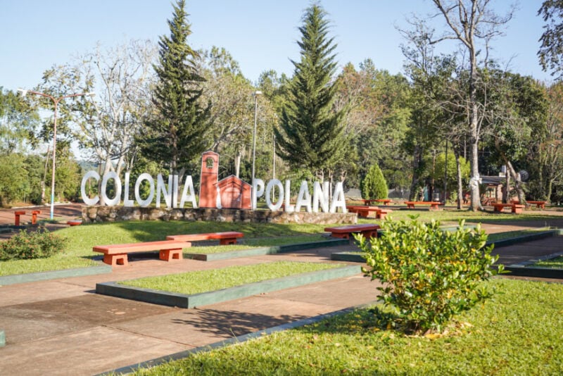 Colonia Polana va por el asfalto de su acceso para mejorar el flujo de productores e incentivar el turismo