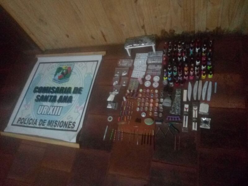 Recuperaron elementos robados a comerciantes de Santa Ana y Colonia Polana