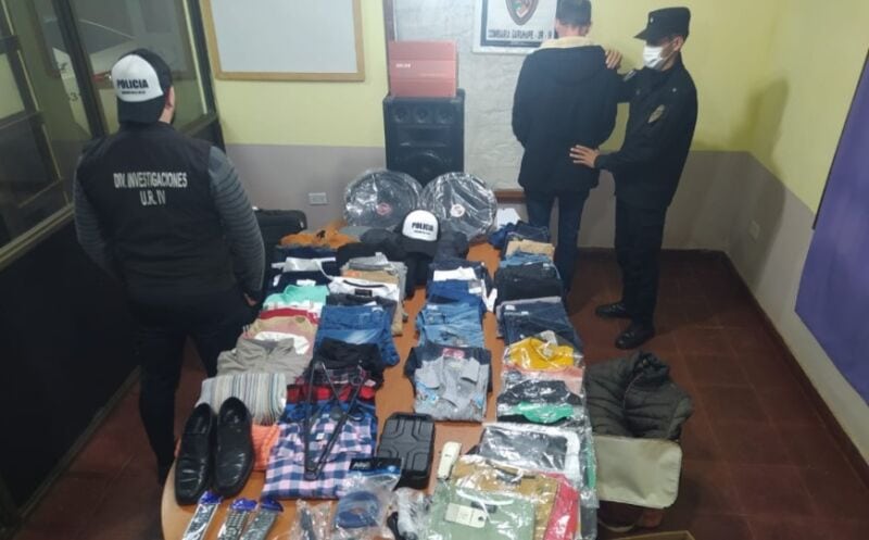 Recuperaron elementos robados en tres comercios de Garuhapé: un detenido