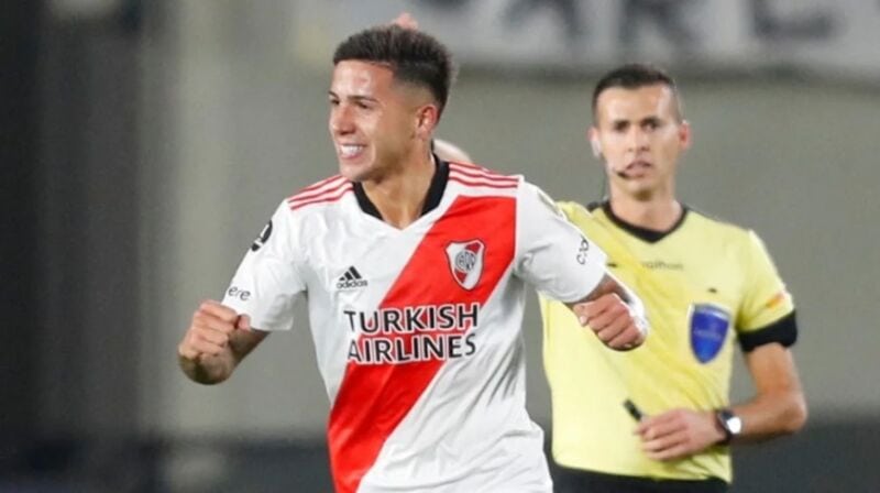 El Benfica de Portugal, a la carga por Enzo Fernández