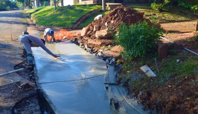 Reconstruyen badenes en la chacra 152 de Posadas