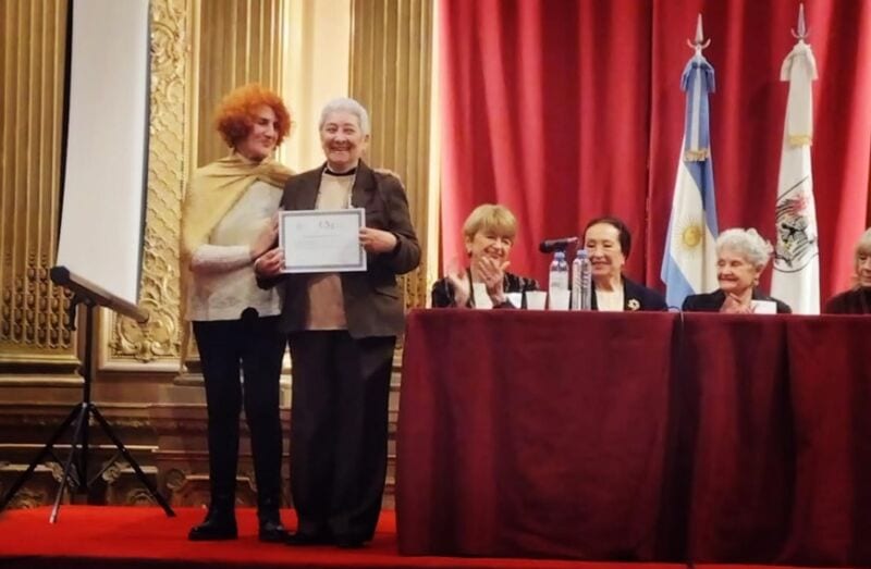 El Consejo Argentino de la Danza homenajeó a la maestra Laura de Aira