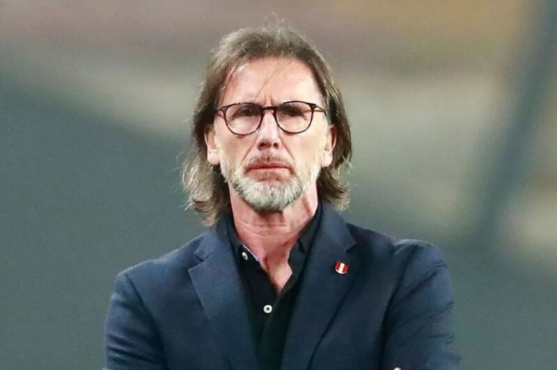 Gareca, tras la derrota de Perú ante Australia: "Con el tiempo veré qué hago"