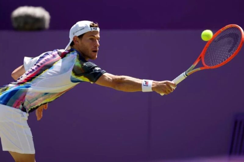 El argentino Diego Schwartzman quedó eliminado del ATP 500 londinense de Queen's