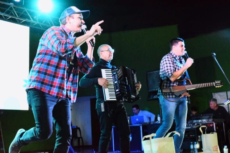 Bullicio en Apóstoles, por el Día de los Jardines 5 10 - WhatsApp Image 2022 06 01 at 7.46.50 AM - 9