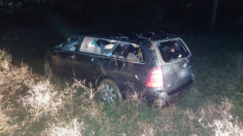 Apóstoles: dos personas fallecieron tras despistar con un vehículo