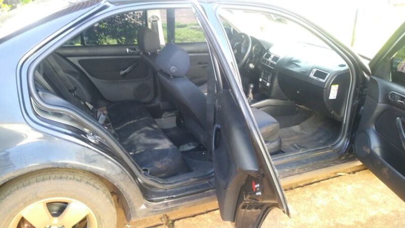 San Vicente: secuestraron un auto que había sido robado en Buenos Aires 10 20 - auto robado 2 1 - 19