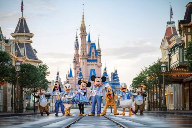 Convocatoria laboral de Disney: ofrecen sueldo de hasta 400 mil pesos