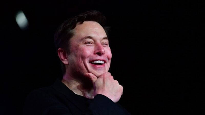 Elon Musk dijo que el home office "ya no es aceptable"