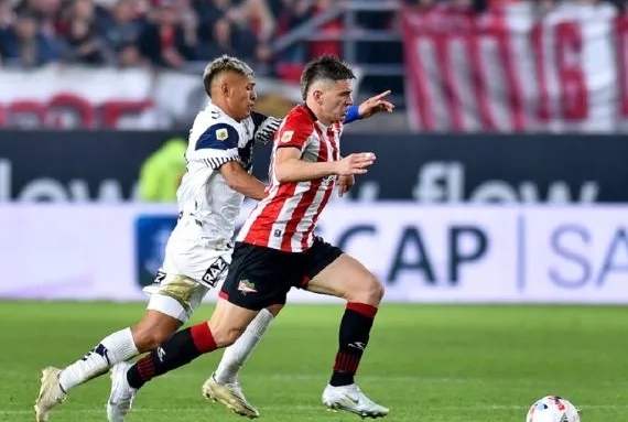 Estudiantes y Gimnasia igualaron en el clásico de La Plata