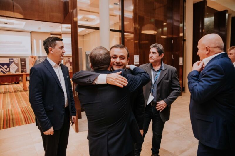 Herrera Ahuad acompañó la inauguración del IV Simposio de Cirugía Estética Iguazú 2022 4 8 - herrera en simposio 5 - 7