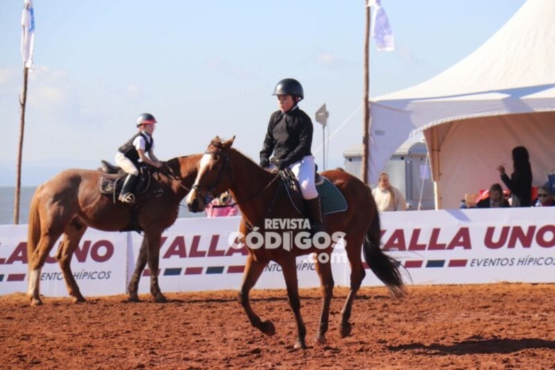 Torneo Hípico: la “Copa Ciudad Posadas” vivió a pleno su primera jornada