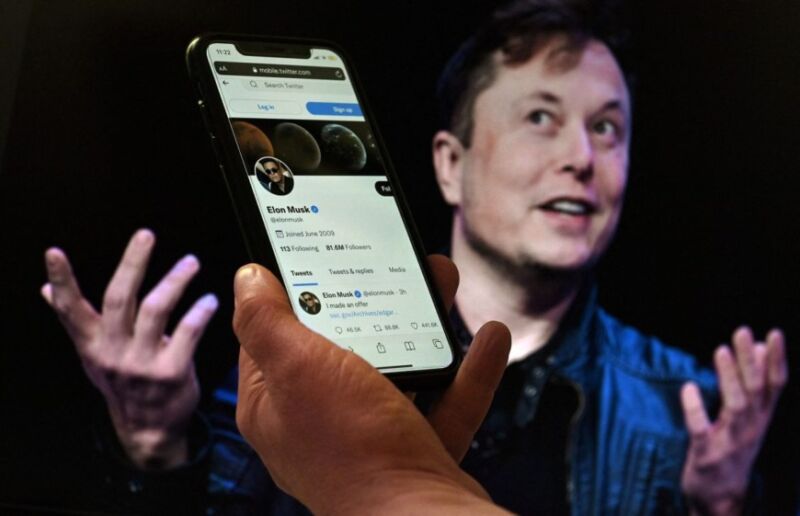 Musk acusó a Twitter de "ocultar información" y podría no consumar su compra